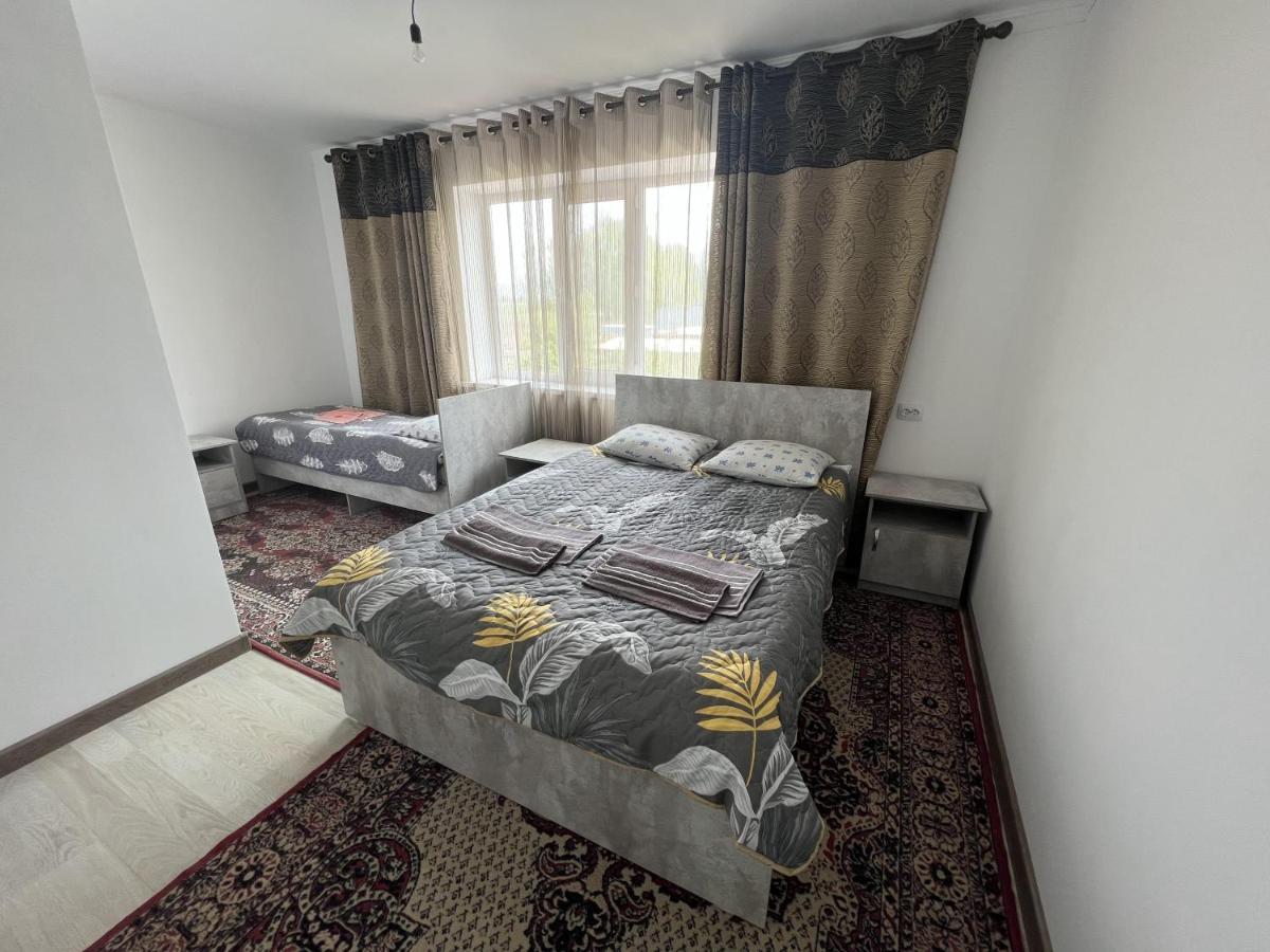 Guest House Baytur Kochkor Exterior foto