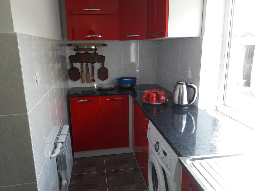 Guest House Baytur Kochkor Exterior foto